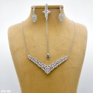 سرویس زنجیری نقره با عیار ۹۲۵ و آبکاری رادیوم طرح لاله معکوس