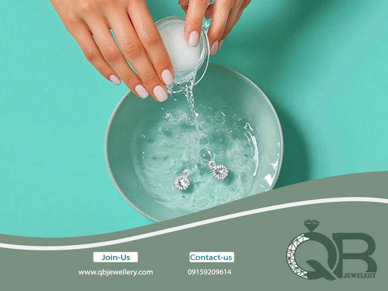 ترکیب آرد ذرت و آب