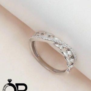 حلقه نقره زنانه مدل میکرو با نگین های میکروستینگ