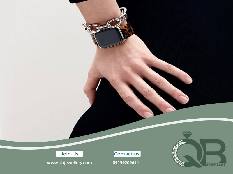بهترین ست دستبند و ساعت برای تیپ کژوال