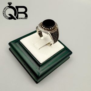 انگشتر مردانه اسپورت نقره با عیار ۹۲۵ نگین مشکی اونیکس