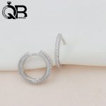 گوشواره نقره مدل پیرسینگی حلقه ای نگین اتمی