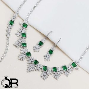 سرویس امرالدکات با نگین سبز