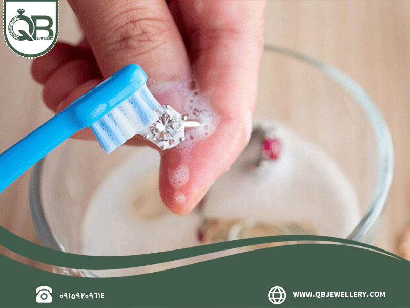 تمیز کردن نقره با سرکه و جوش شیرین:
