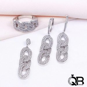 نیم ست طرح زنجیرپایه دار پرنگین