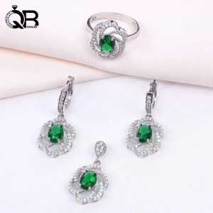 نیم ست گل پیچ با نگین سبز