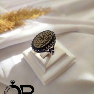 انگشتر نقره مردانه نگین عقیق مشکی خطی مکتوب
