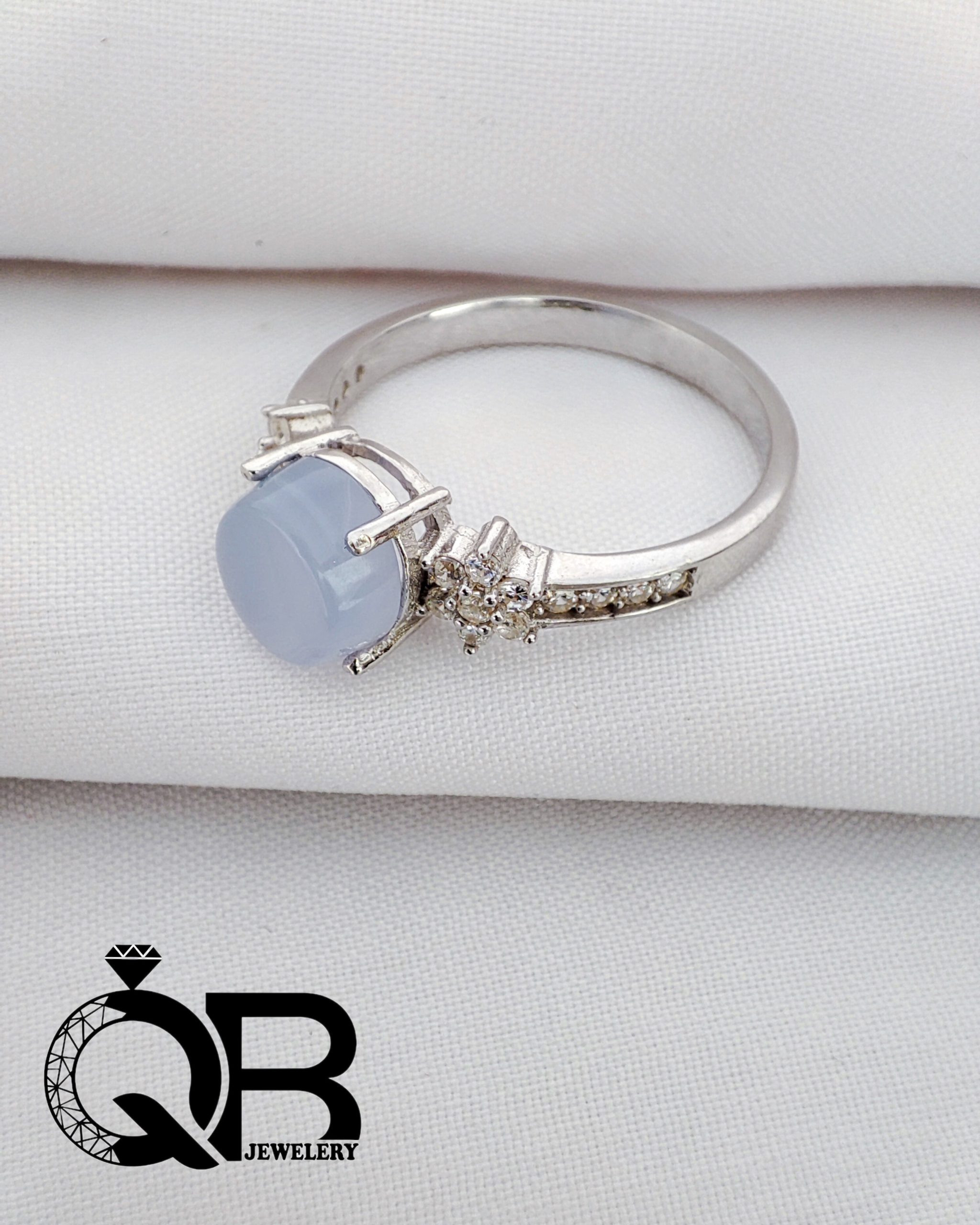 silver-ring-with-blue-yemeni-agate-gemstone-2 انگشتر زنانه با نگین عقیق یمنی کبود