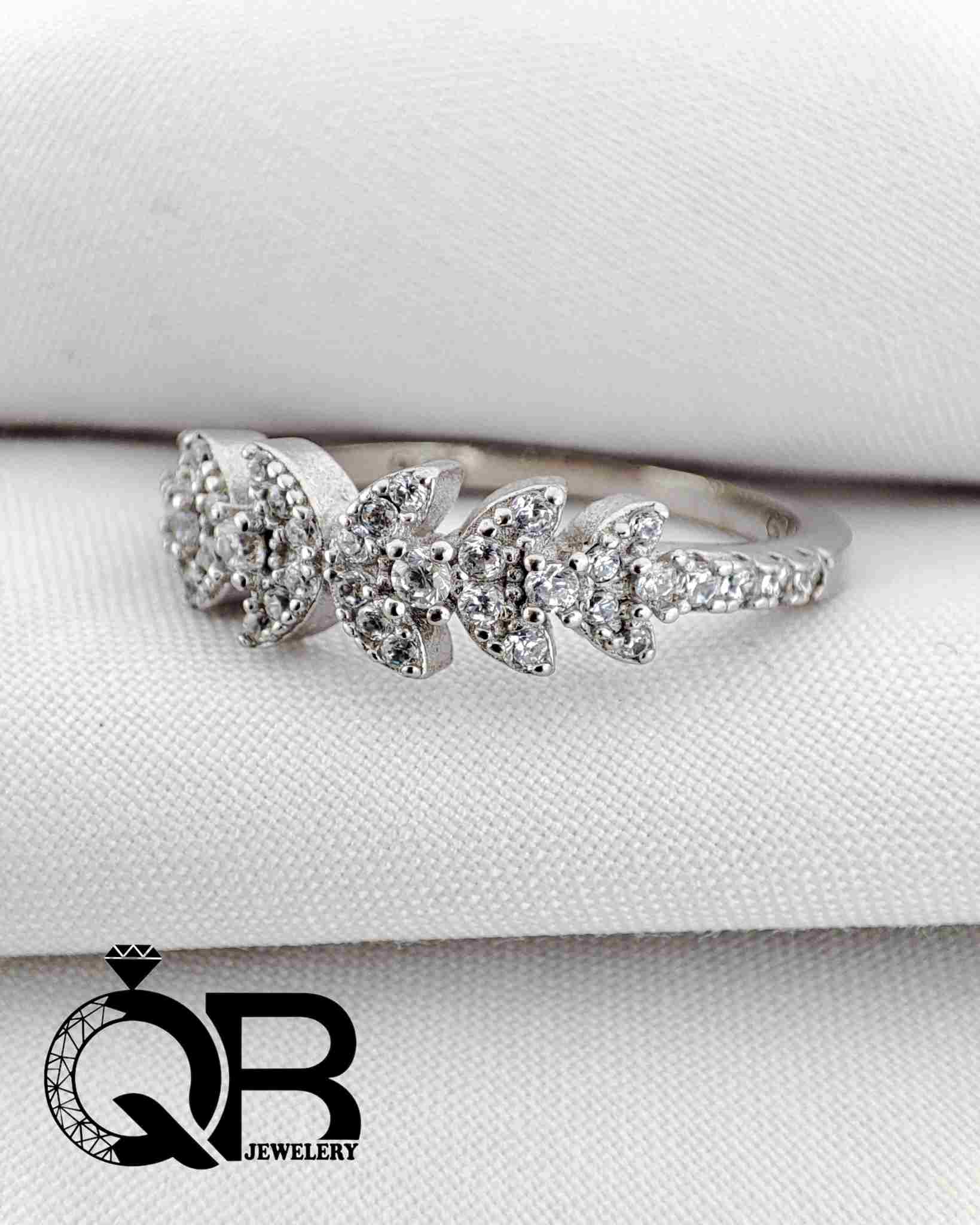women-silver-ring-jewelry انگشتر نقره زنانه طرح جواهر