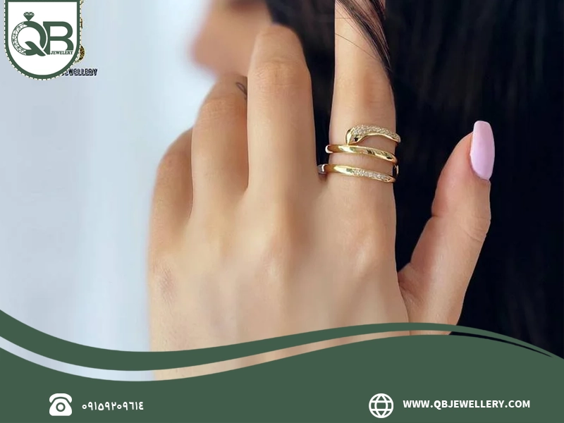 انگشتر مار نماد تولد دوباره و تغییر